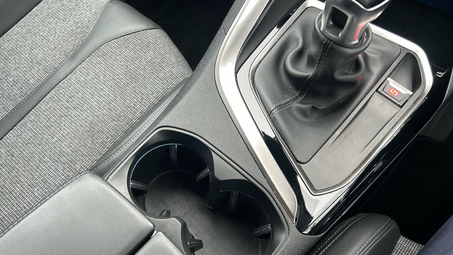 Used Peugeot 3008 2020 for sale - 77397066: Photo 21