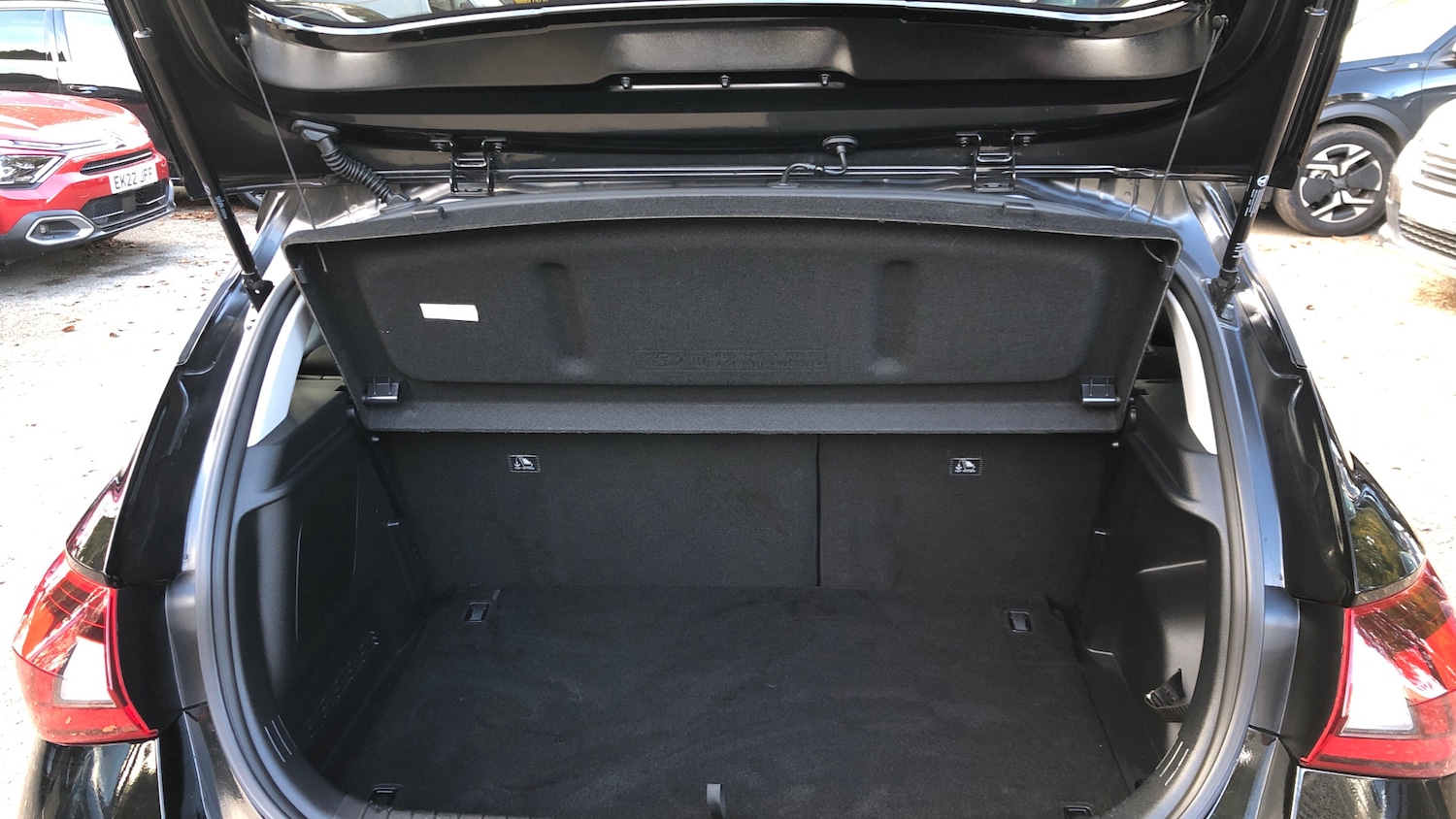 Used Hyundai i20 2022 for sale - 76634748: Photo 19