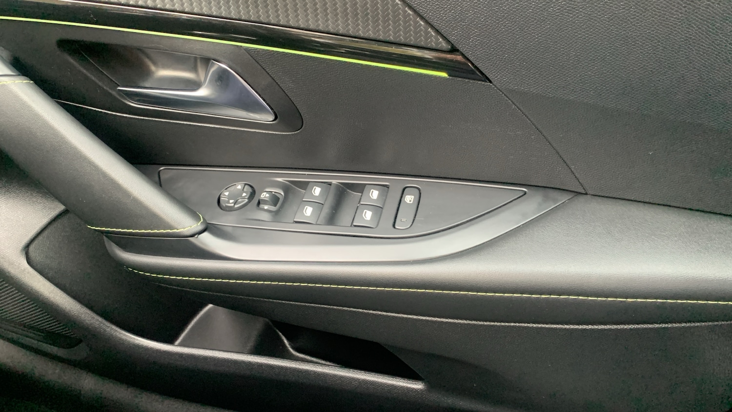 Used Peugeot 208 2024 for sale - 76500505: Photo 22