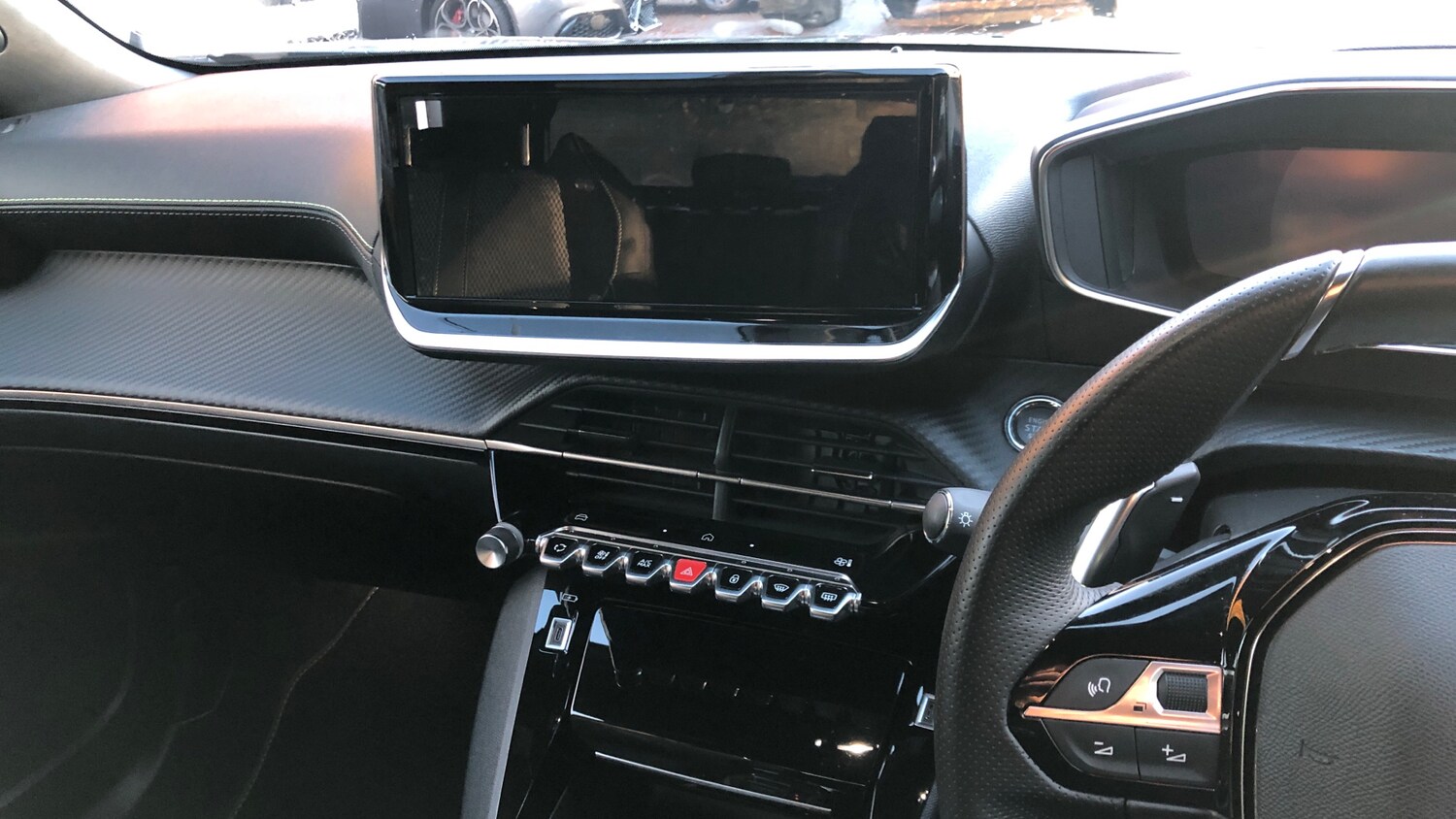 Used Peugeot 2008 2024 for sale - 76690689: Photo 11