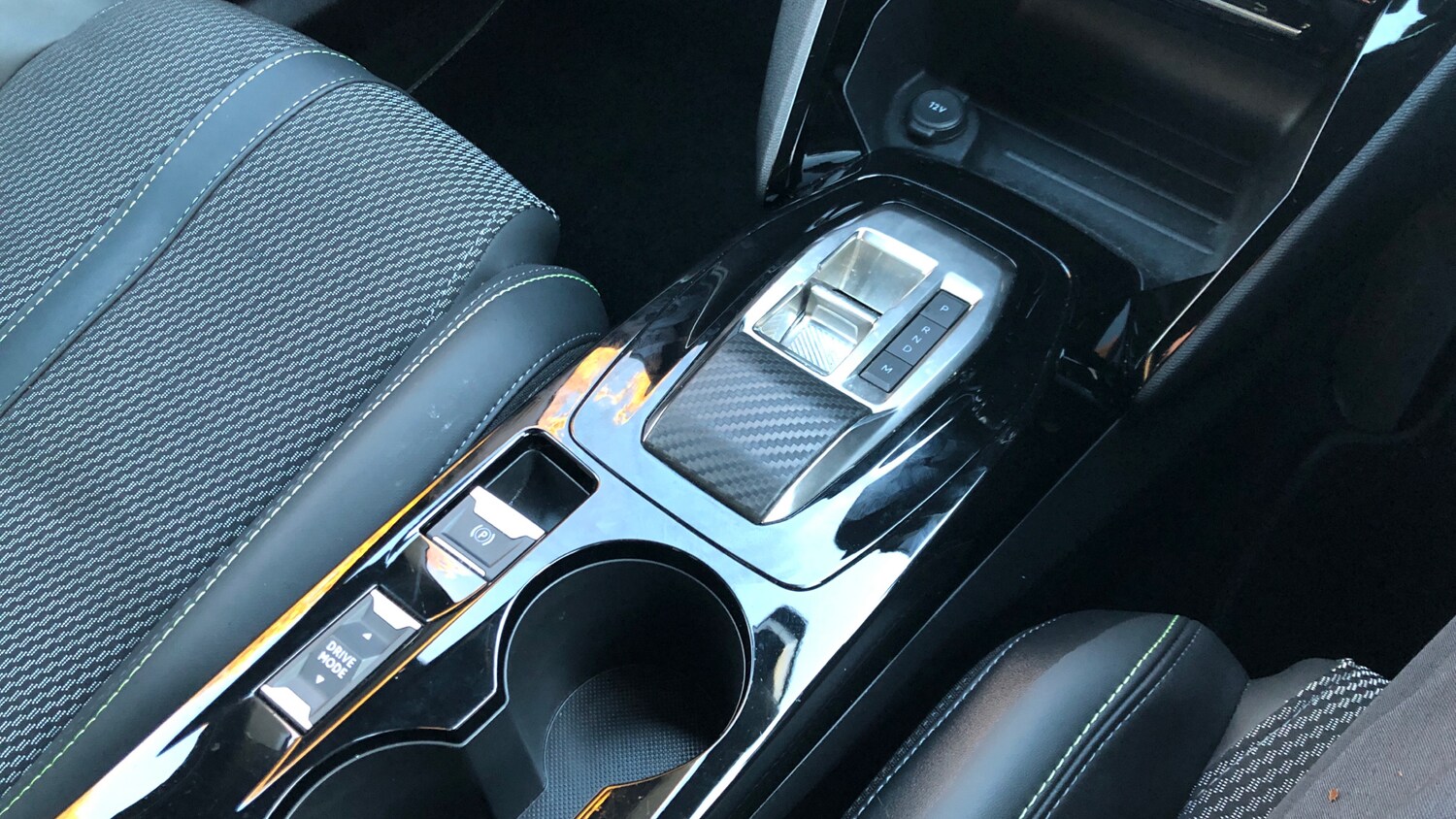 Used Peugeot 2008 2024 for sale - 76690689: Photo 21