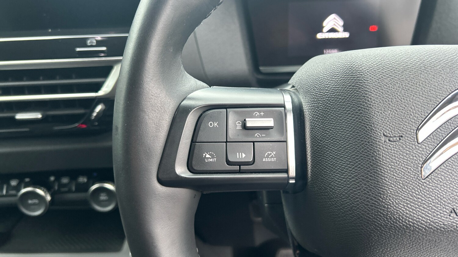 Used Citroen C4 2023 for sale - 77754865: Photo 23