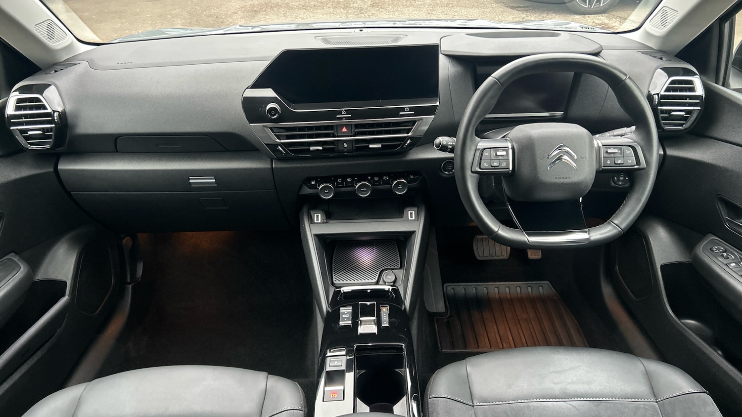 Used Citroen C4 2023 for sale - 77754865: Photo 4