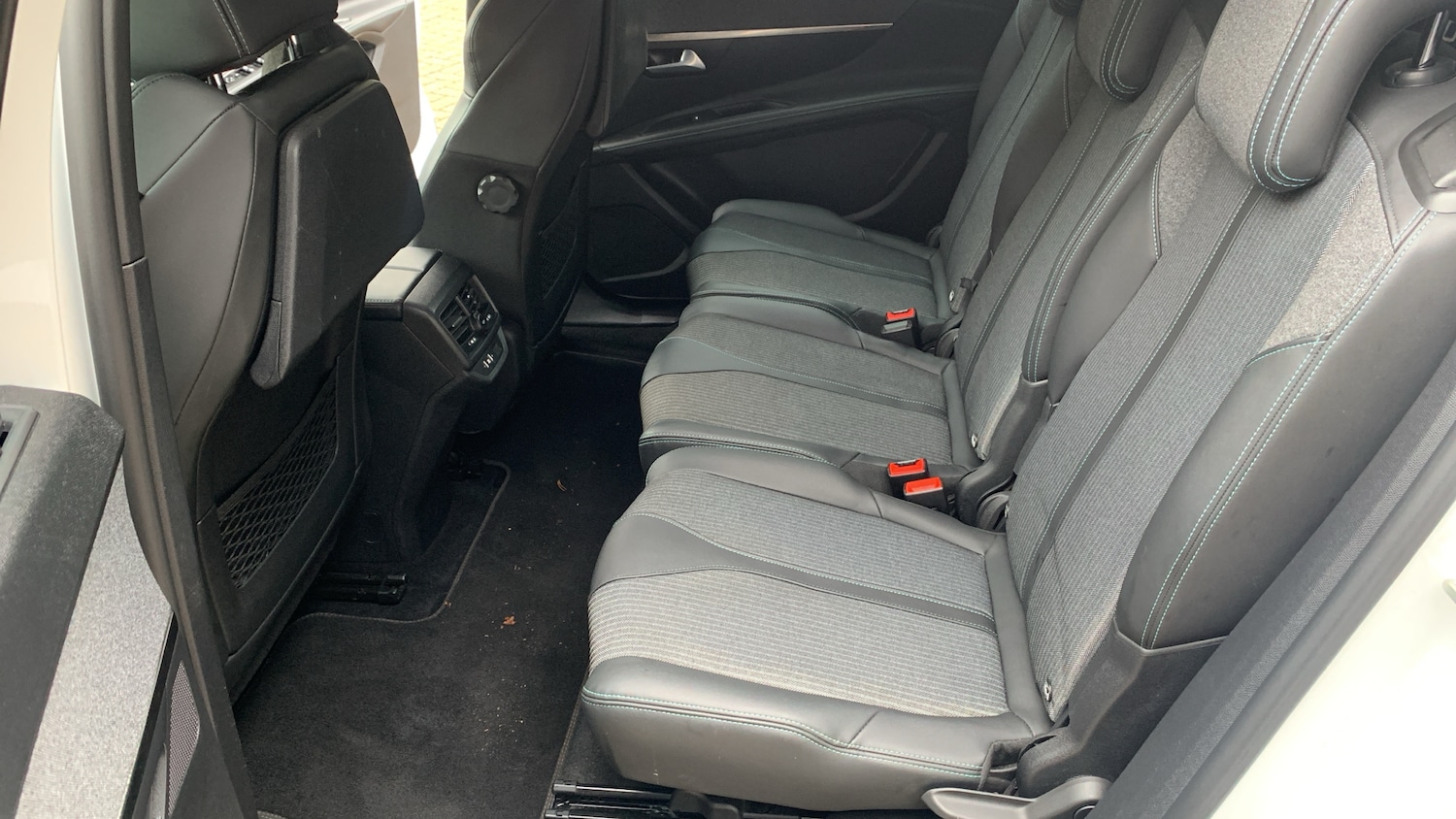 Used Peugeot 5008 2021 for sale - 76248430: Photo 33