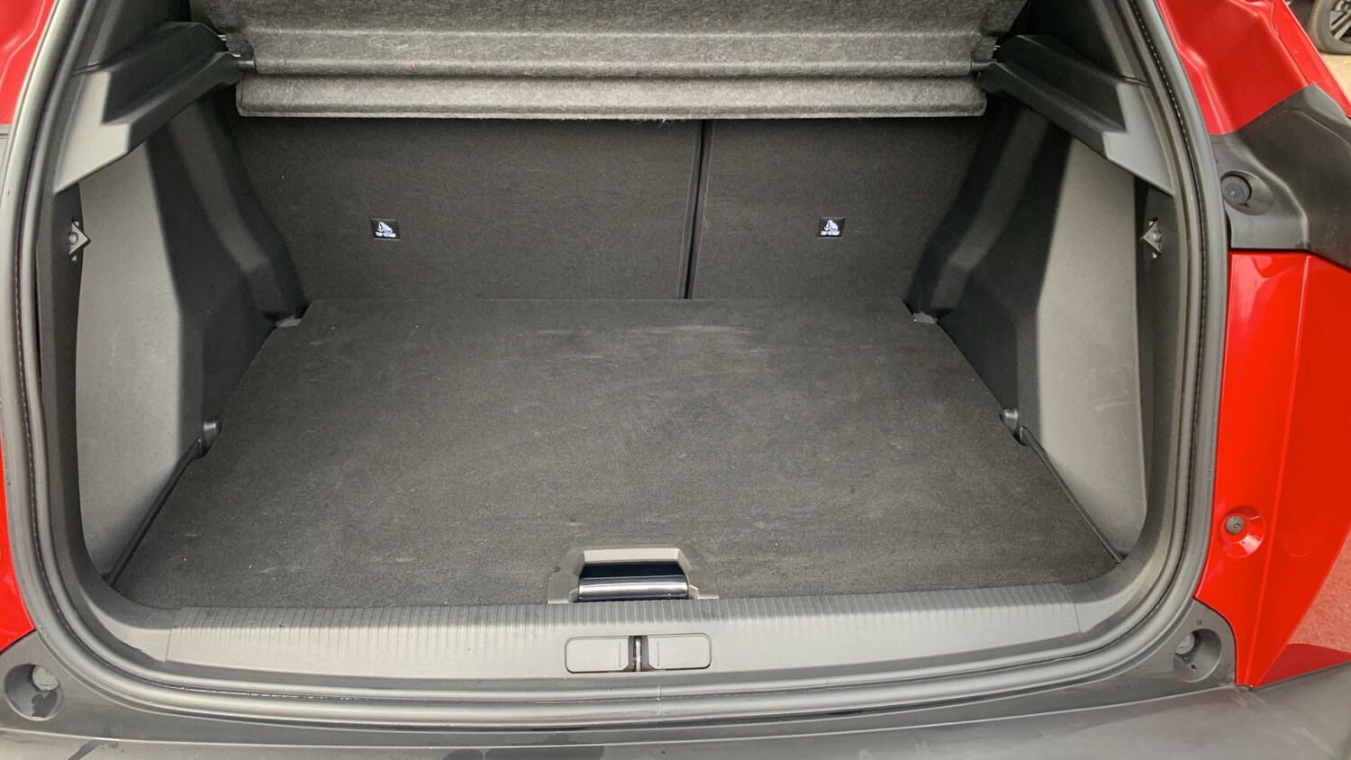 Used Peugeot 2008 2020 for sale - 76260937: Photo 19