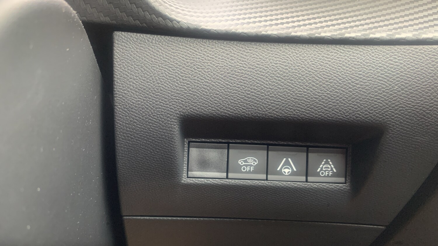 Used Peugeot 2008 2020 for sale - 76260937: Photo 34