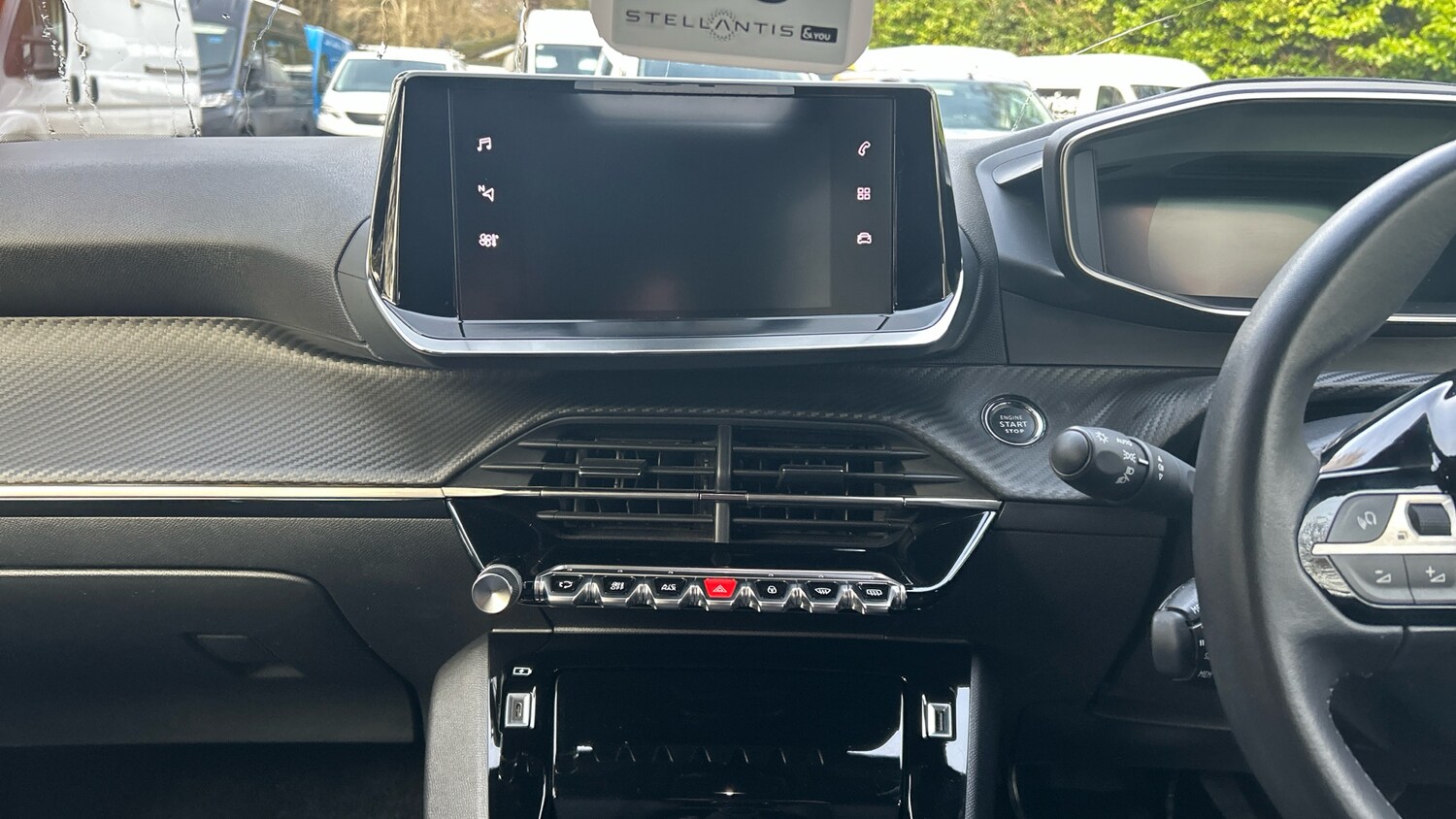 Used Peugeot 2008 2023 for sale - 77613599: Photo 10