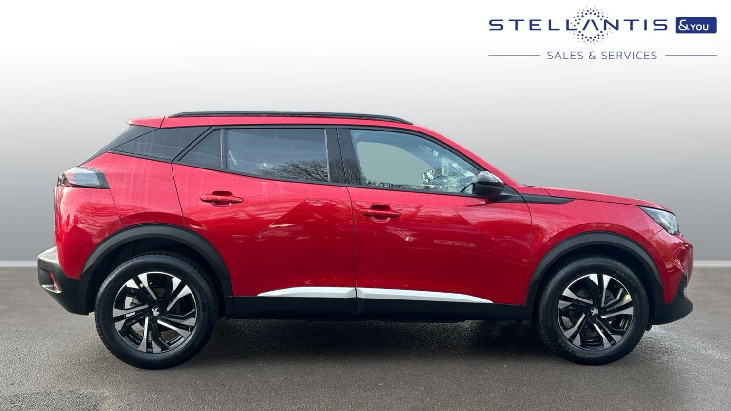 Used Peugeot 2008 2023 for sale - 77613599: Photo 2