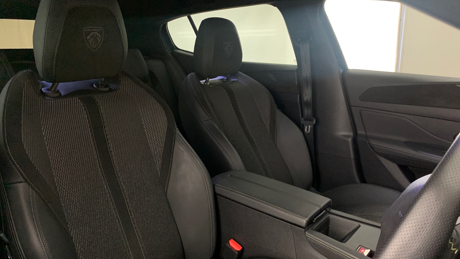 Used Peugeot 408 2025 for sale - 77145147: Photo 48