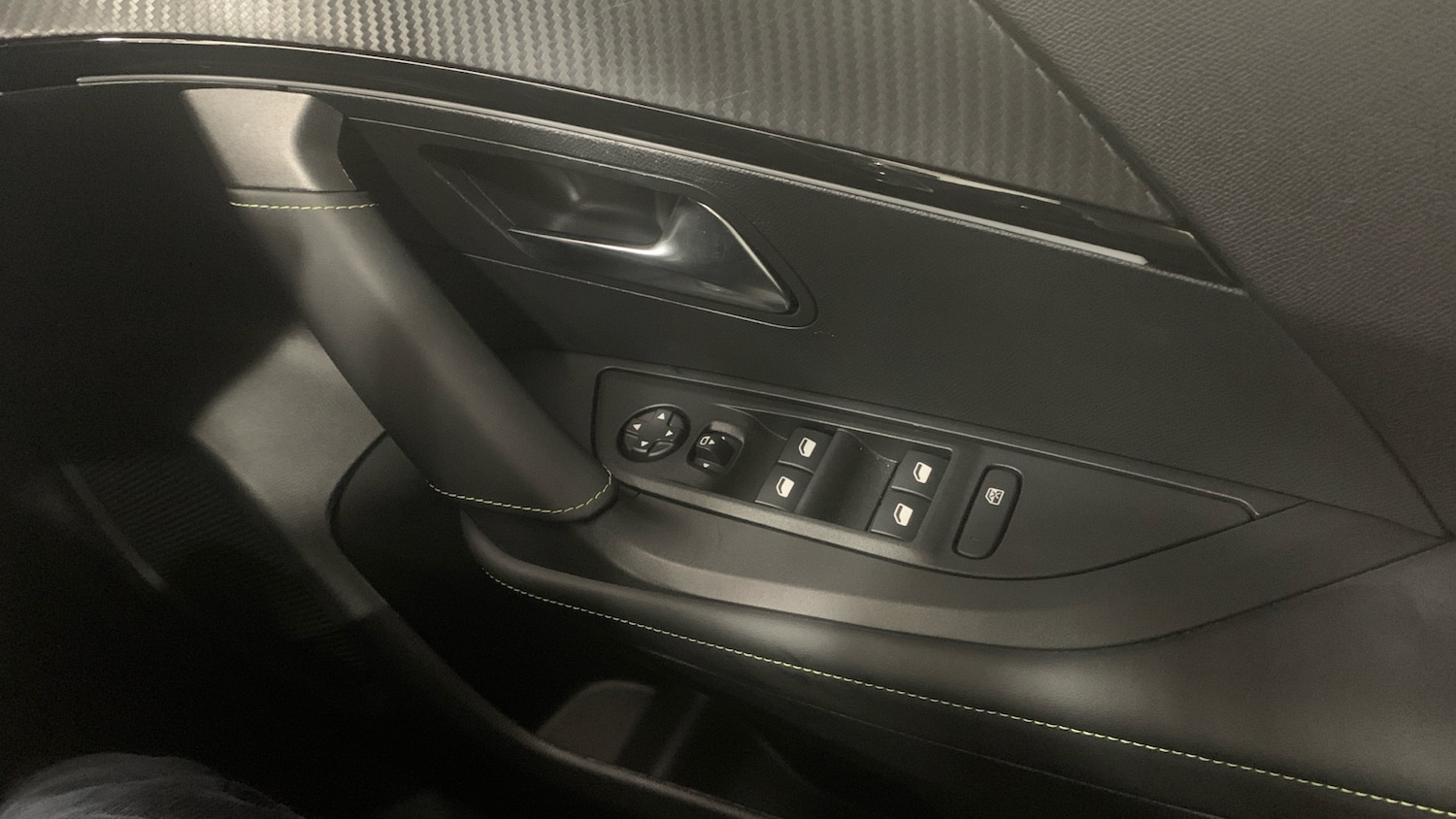 Used Peugeot 2008 2025 for sale - 76574379: Photo 22