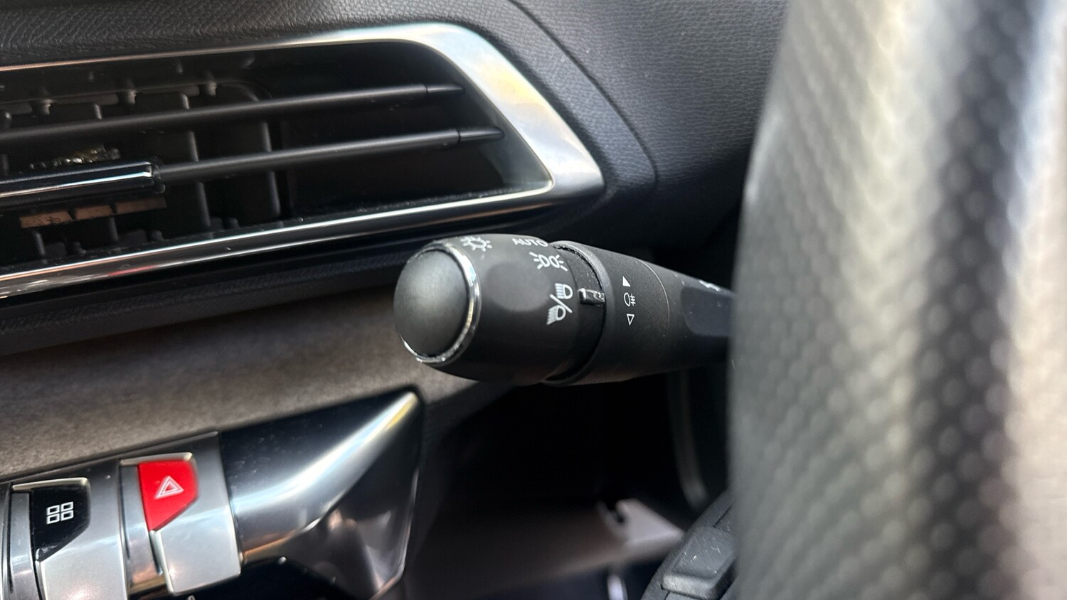 Used Peugeot 3008 2021 for sale - 76086020: Photo 27