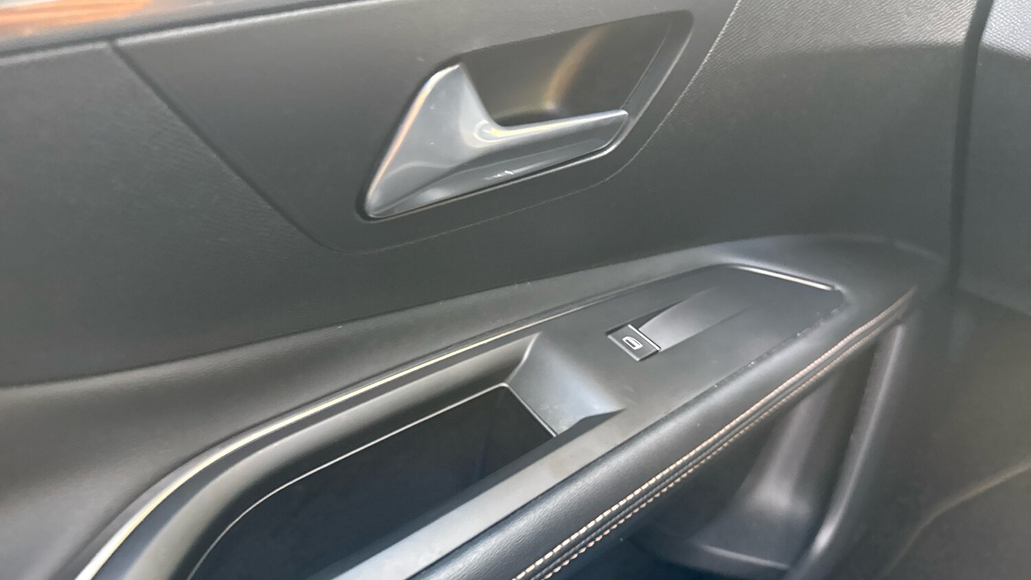 Used Peugeot 3008 2021 for sale - 76086020: Photo 41