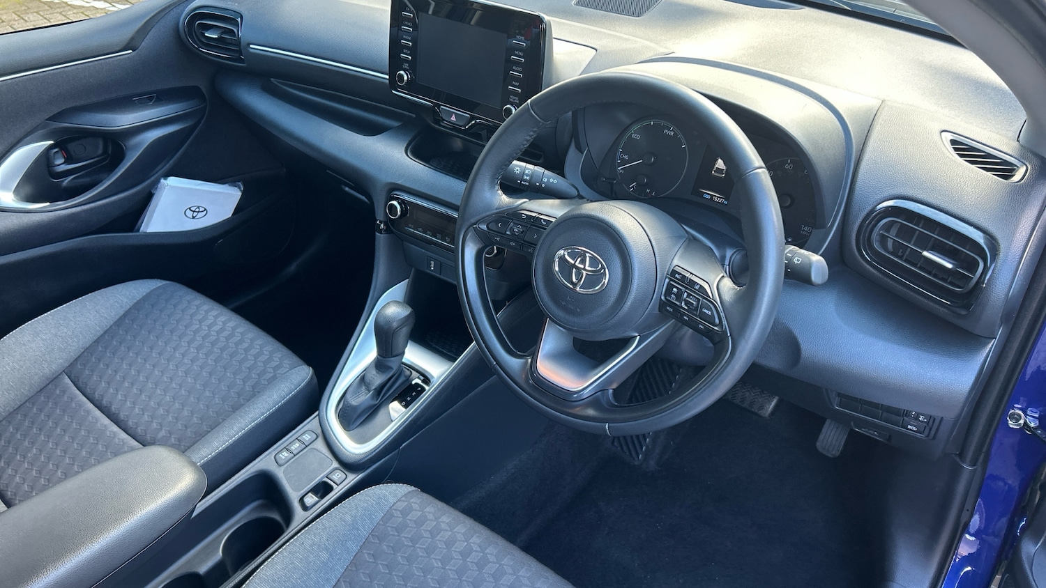 Used Toyota Yaris 2023 for sale - 77412865: Photo 11