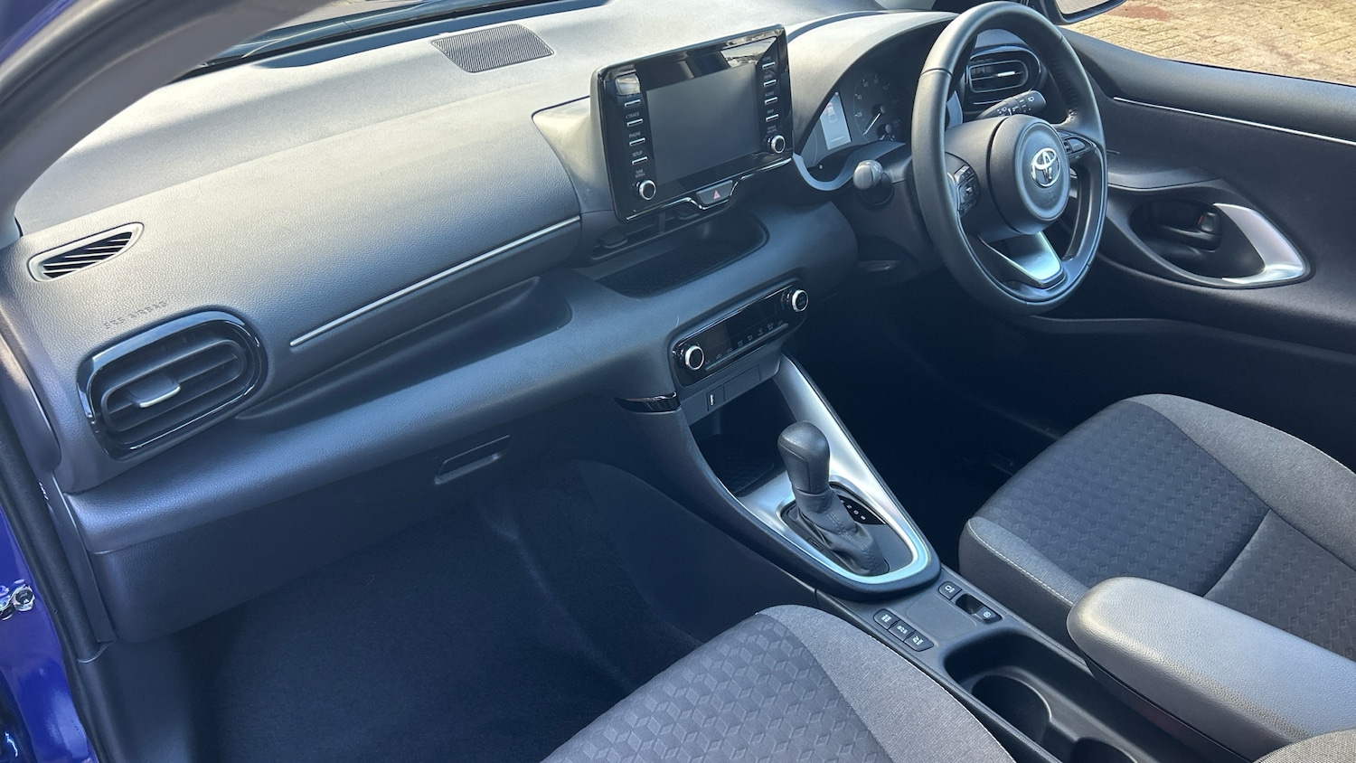 Used Toyota Yaris 2023 for sale - 77412865: Photo 12