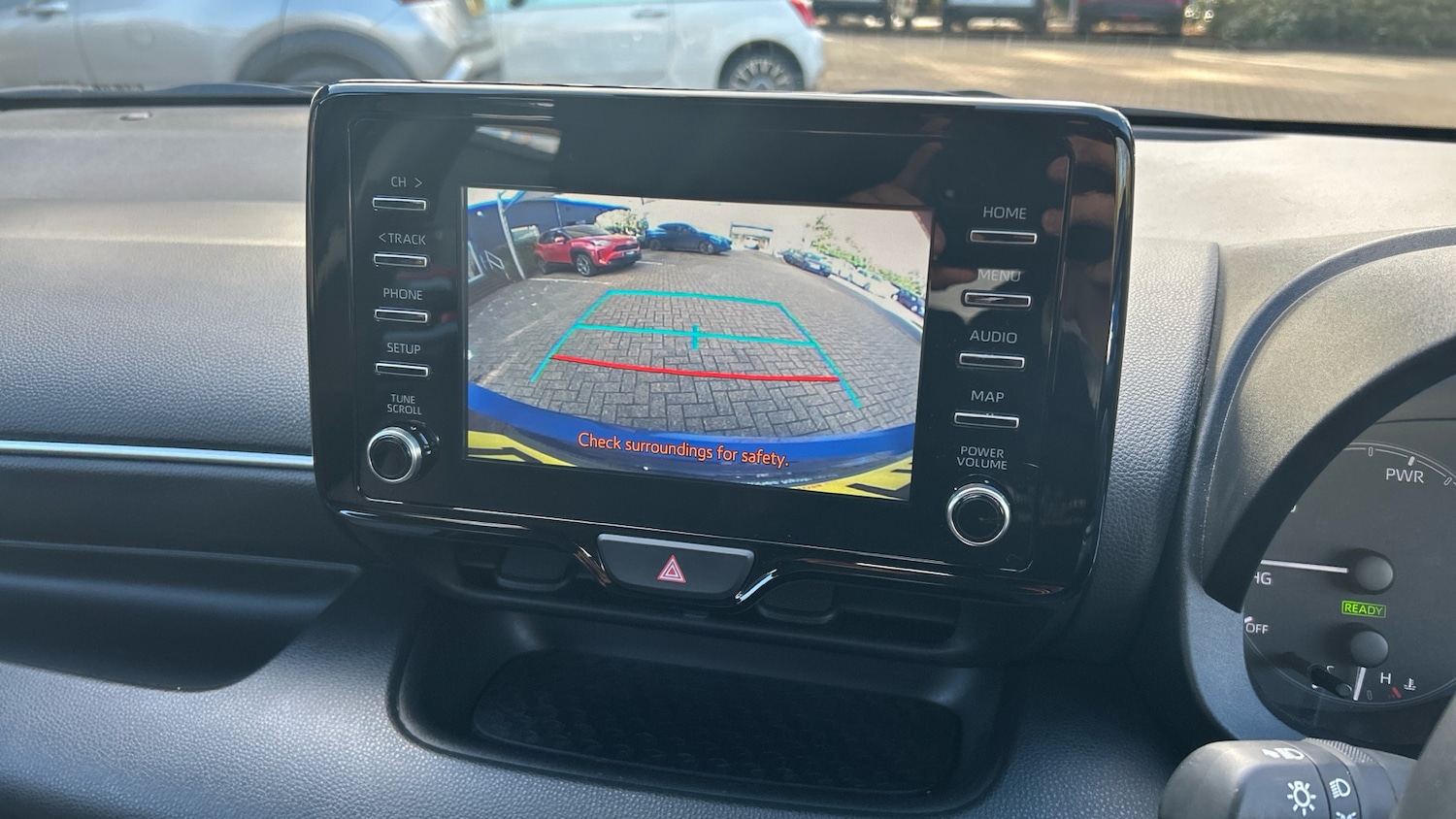 Used Toyota Yaris 2023 for sale - 77412865: Photo 29