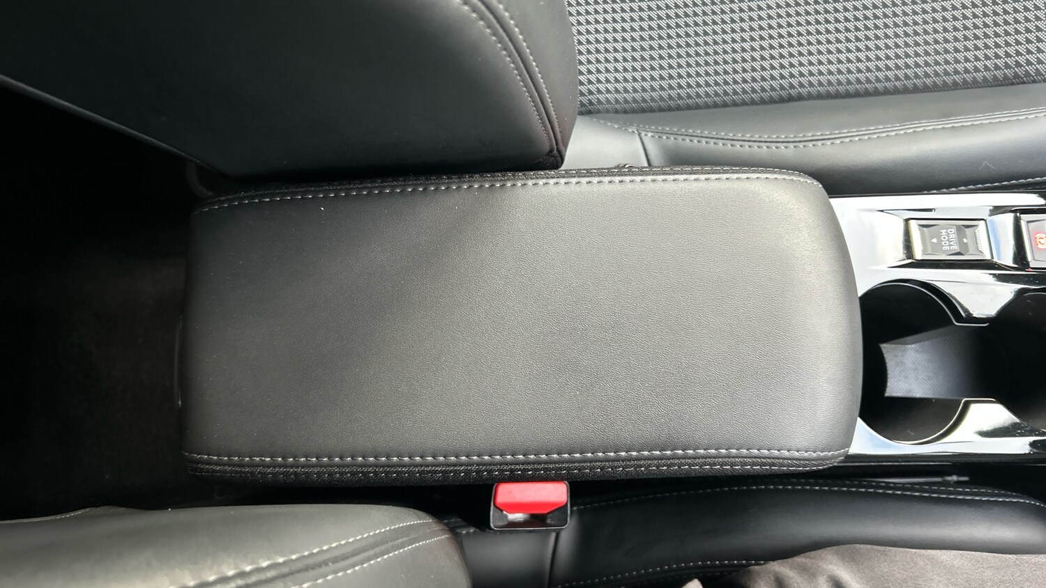 Used Peugeot 208 2023 for sale - 77292657: Photo 48