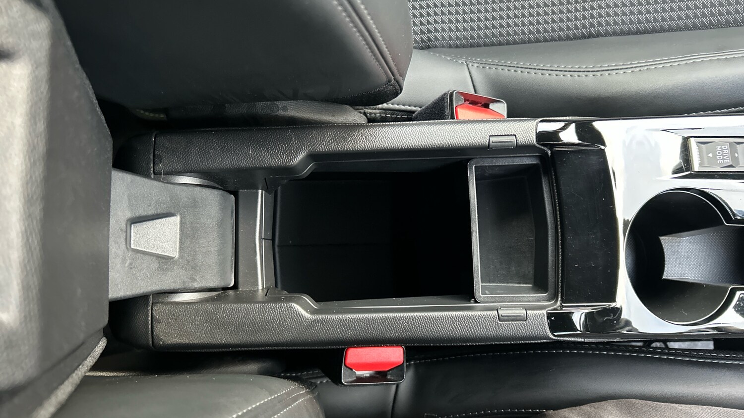 Used Peugeot 208 2023 for sale - 77292657: Photo 49