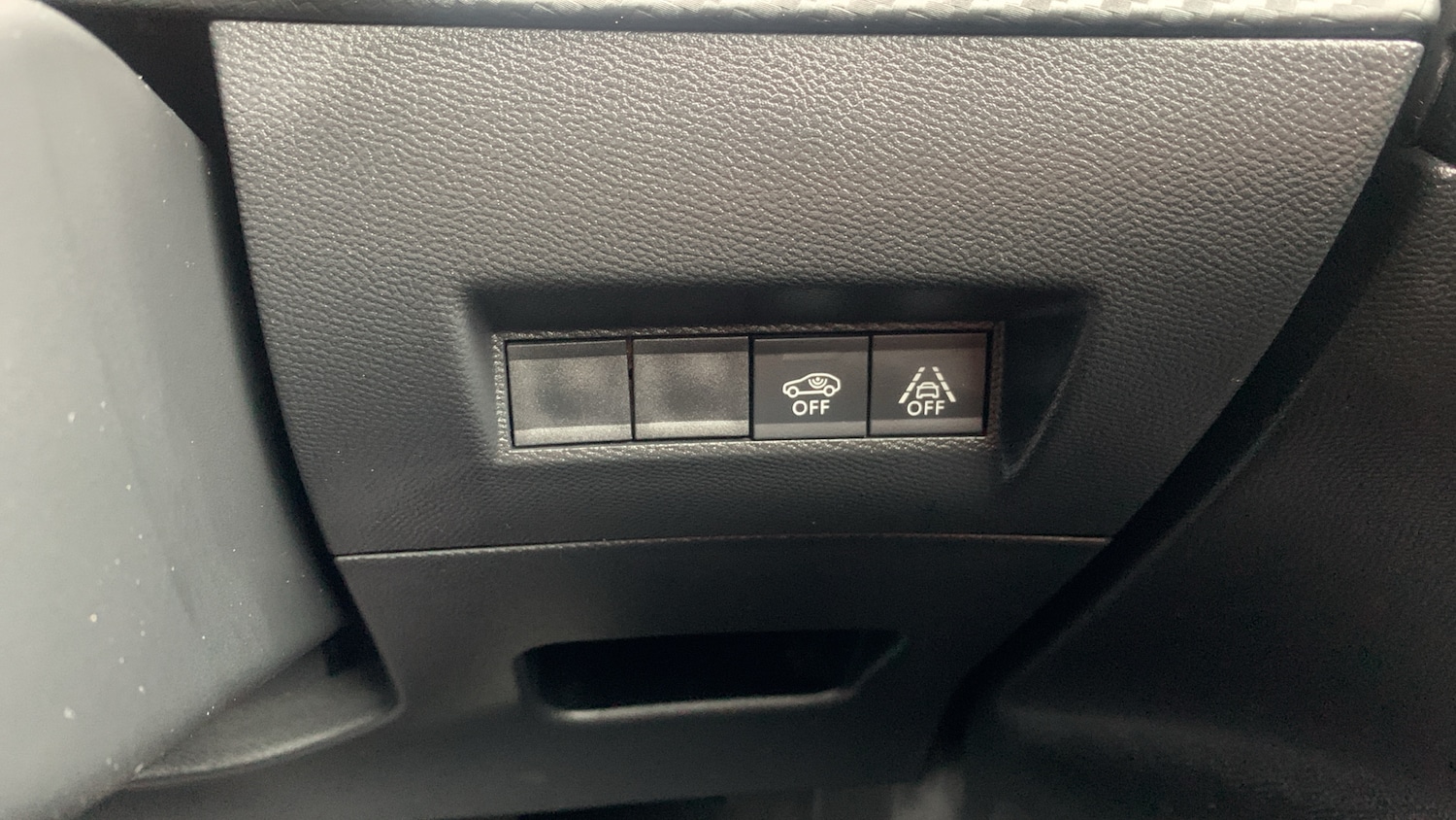 Used Peugeot 2008 2022 for sale - 76937136: Photo 34