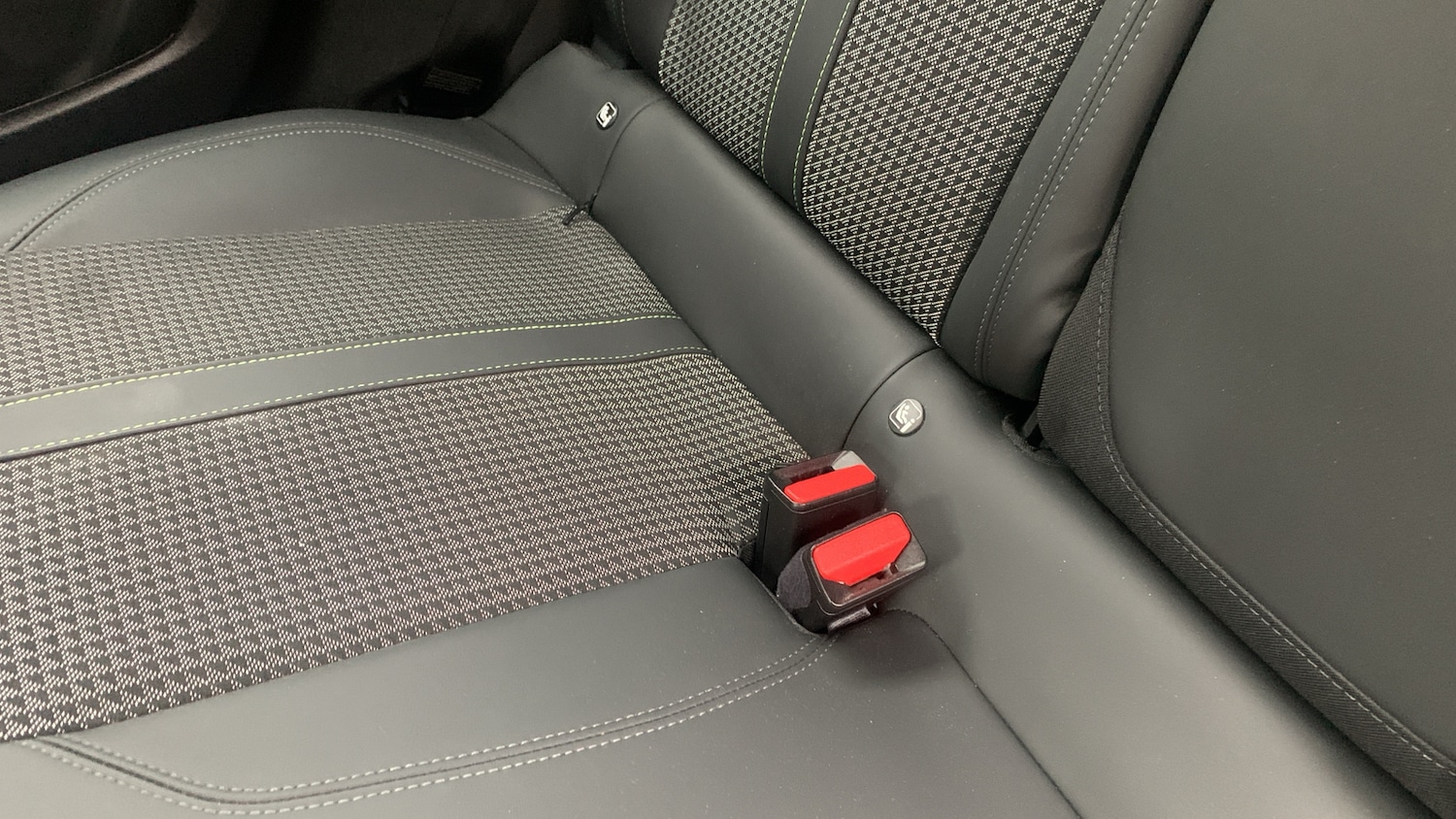 Used Peugeot 2008 2022 for sale - 76937136: Photo 35