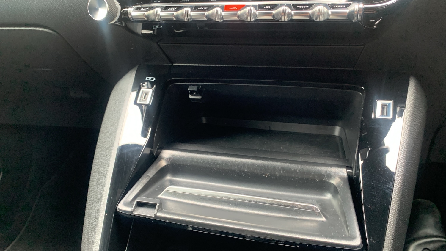 Used Peugeot 2008 2022 for sale - 76937136: Photo 52