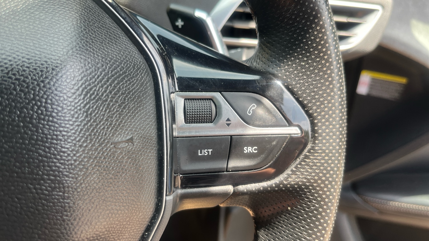 Used Peugeot 3008 2017 for sale - 76327677: Photo 24