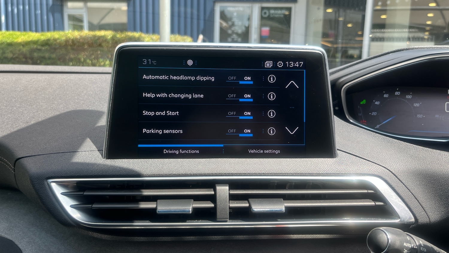 Used Peugeot 3008 2017 for sale - 76327677: Photo 30