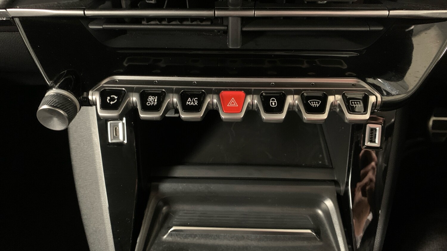 Used Peugeot 208 2023 for sale - 77599599: Photo 41