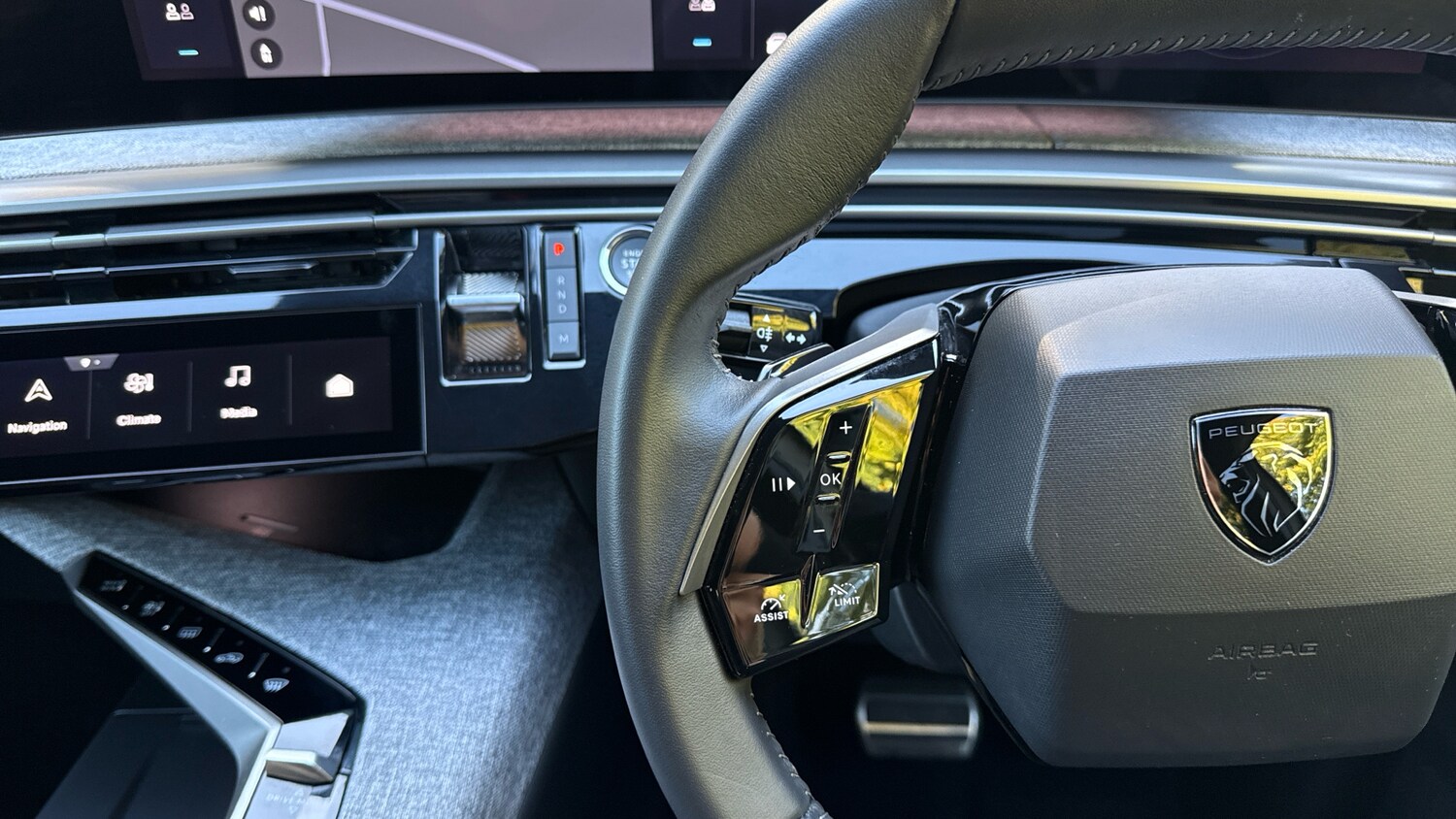 Used Peugeot 5008 2024 for sale - 76123525: Photo 23
