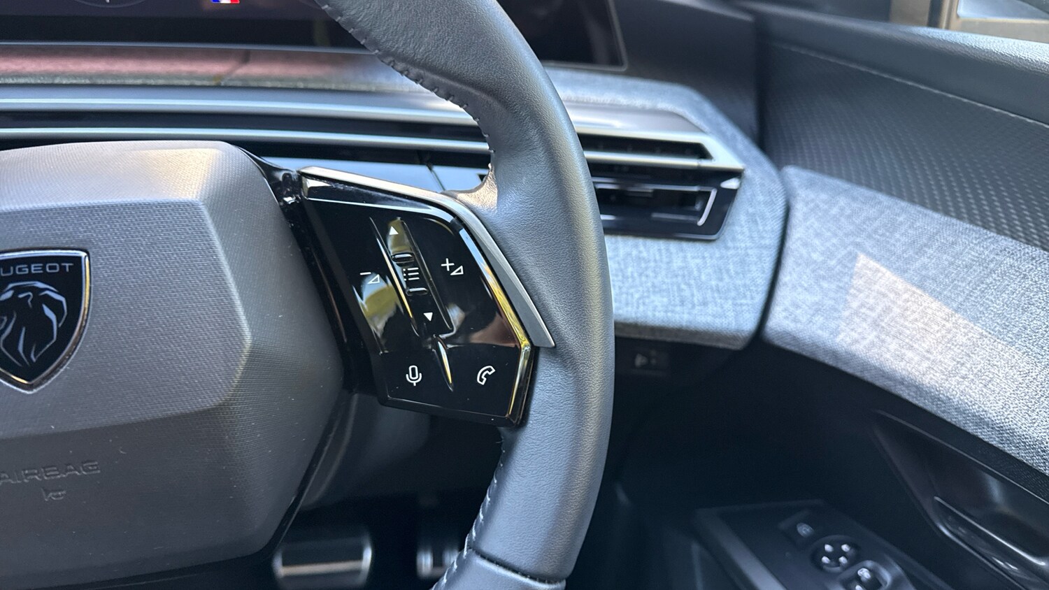 Used Peugeot 5008 2024 for sale - 76123525: Photo 24