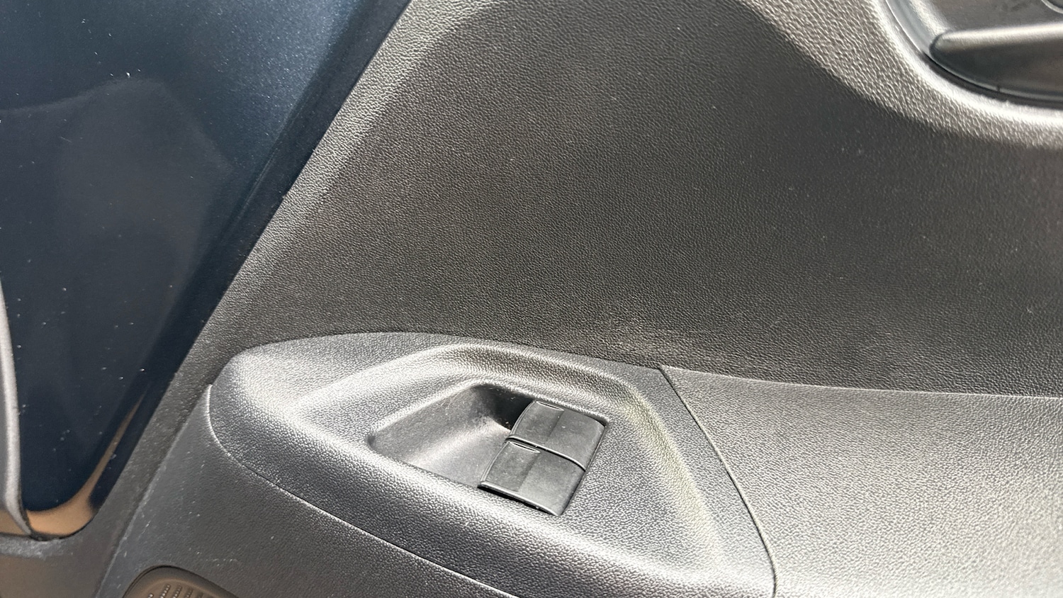 Used Peugeot 108 2017 for sale - 76043894: Photo 22