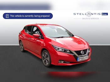 Nissan - Leaf