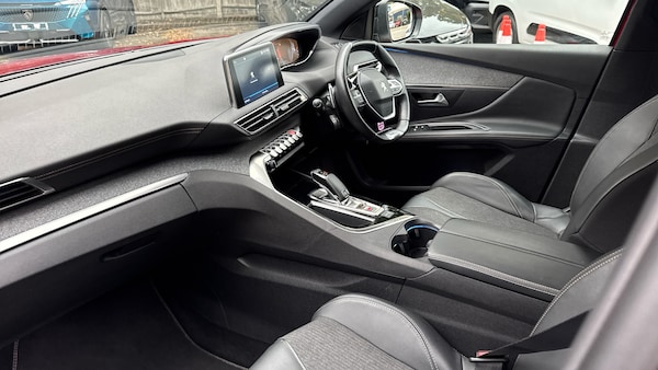 Used Peugeot 3008 2020 for sale - 76033038: Photo 12