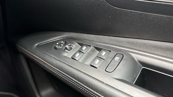 Used Peugeot 3008 2020 for sale - 76033038: Photo 22