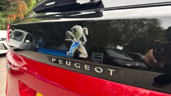 Used Peugeot 3008 2020 for sale - 76033038: Photo 26