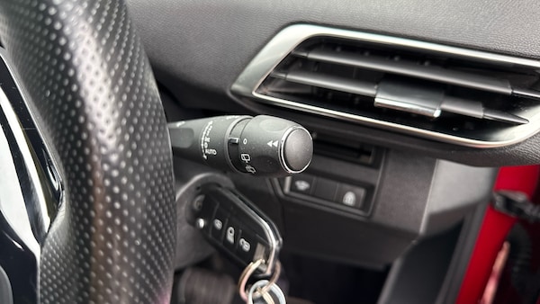 Used Peugeot 3008 2020 for sale - 76033038: Photo 28