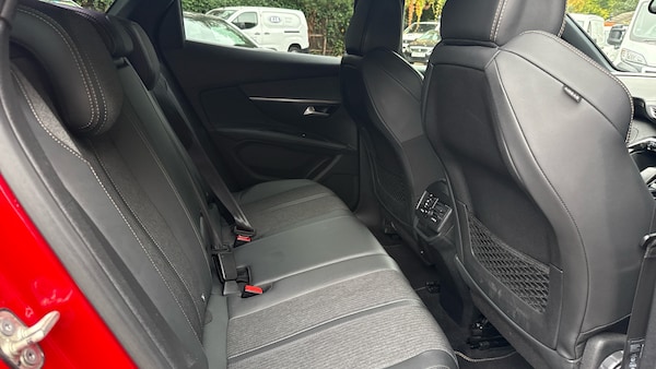 Used Peugeot 3008 2020 for sale - 76033038: Photo 33