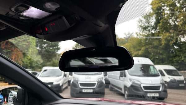 Used Peugeot 3008 2020 for sale - 76033038: Photo 37