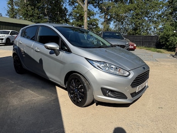Used Ford Fiesta 2017 for sale - 79208731: Photo