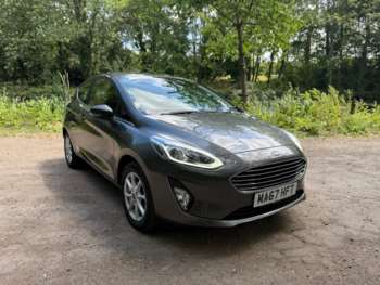 2017 (67) - 1.1 Zetec 3dr