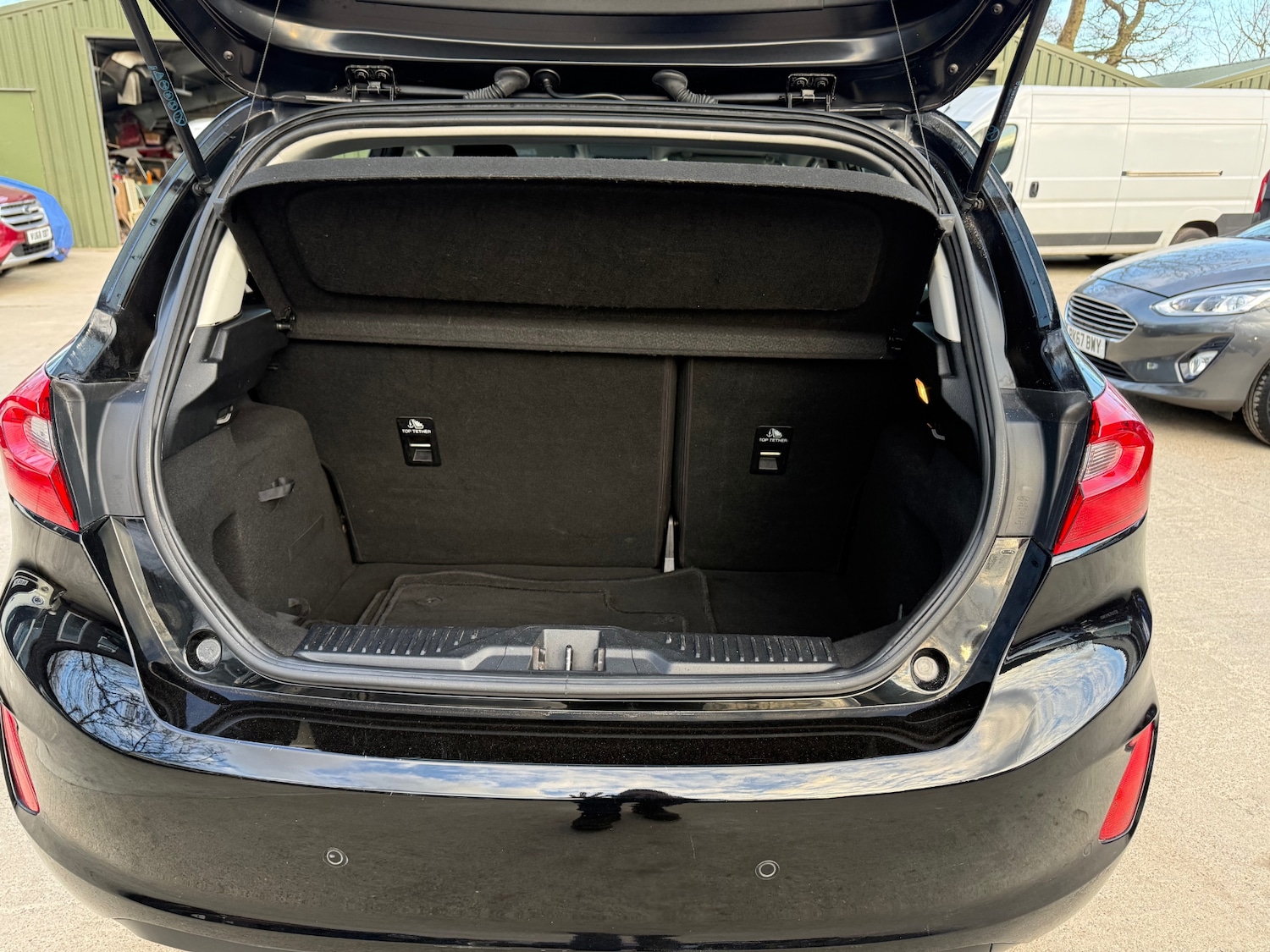 Used Ford Fiesta 2018 for sale - 77821826: Photo 18