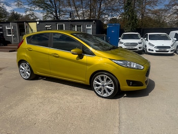 Used Ford Fiesta 2015 for sale - 79583226: Photo