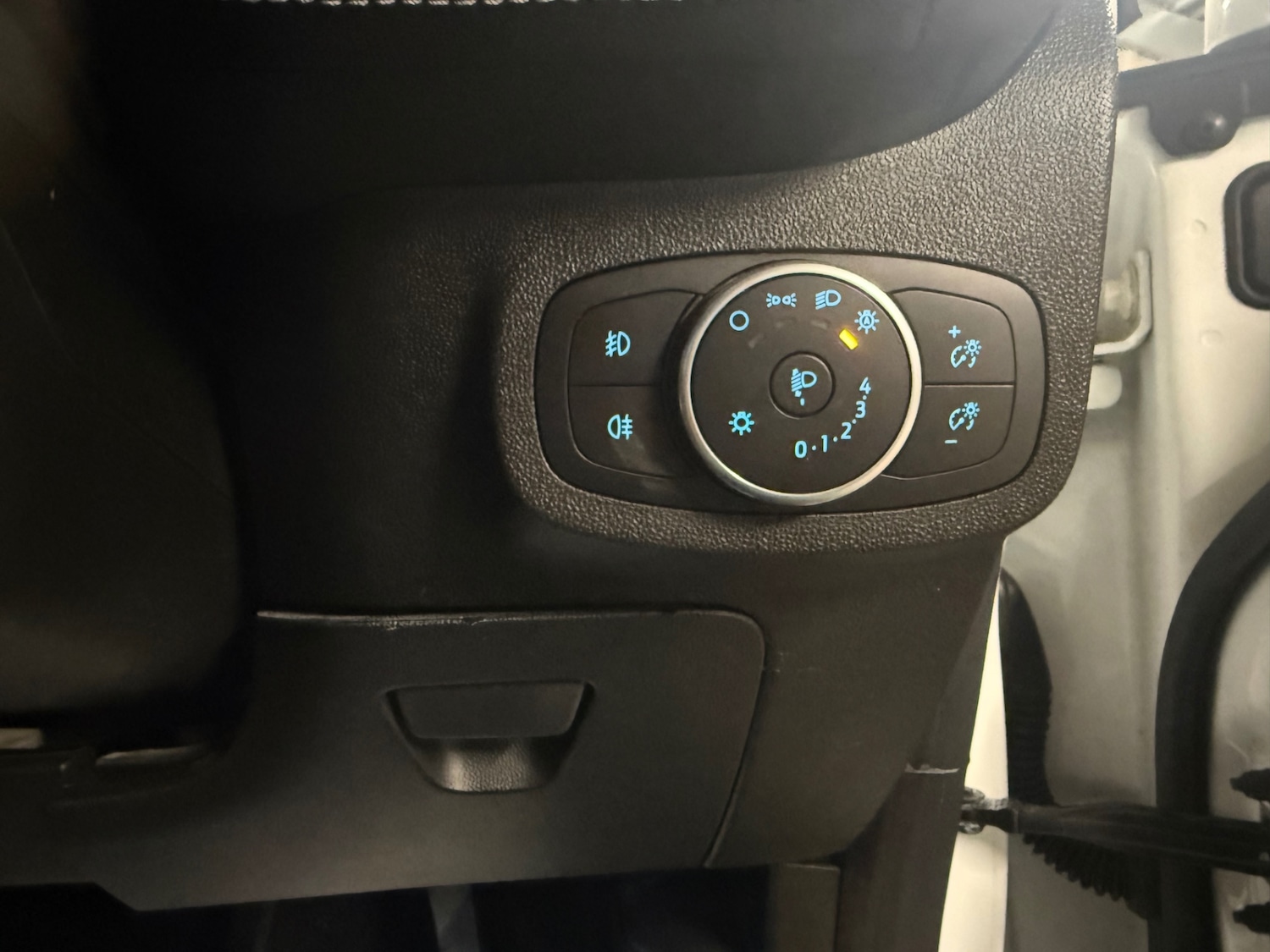 Used Ford Fiesta 2019 for sale - 77736954: Photo 32