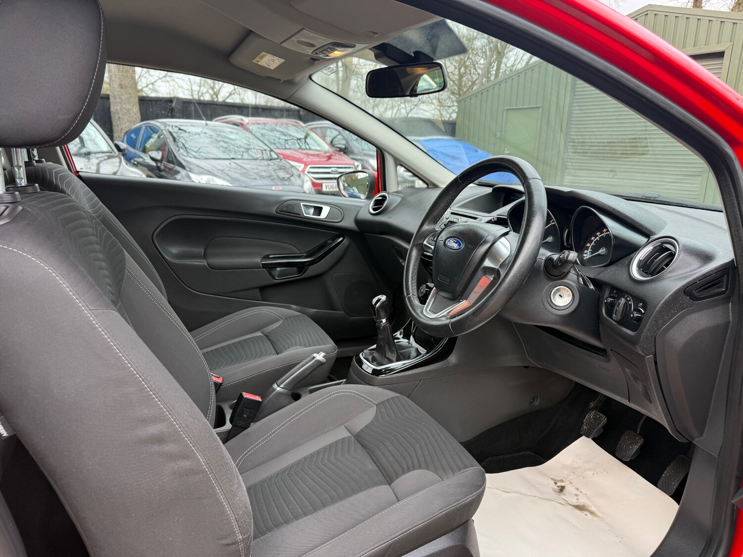 Used Ford Fiesta 2014 for sale - 77630959: Photo 25