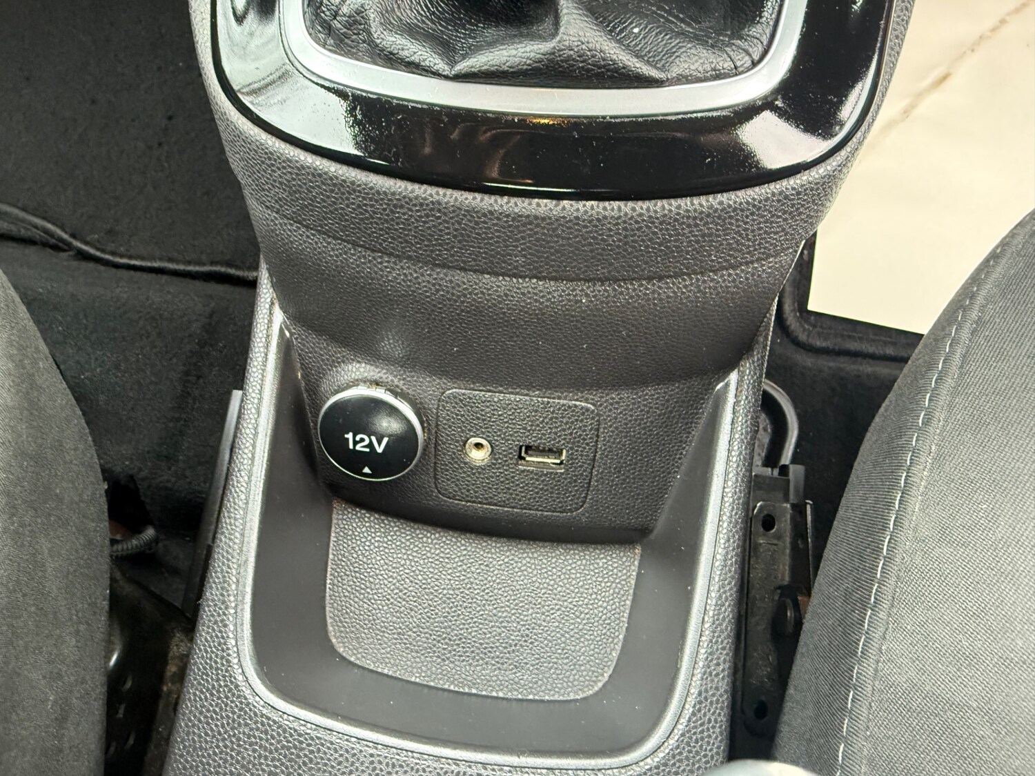 Used Ford Fiesta 2014 for sale - 77630959: Photo 29