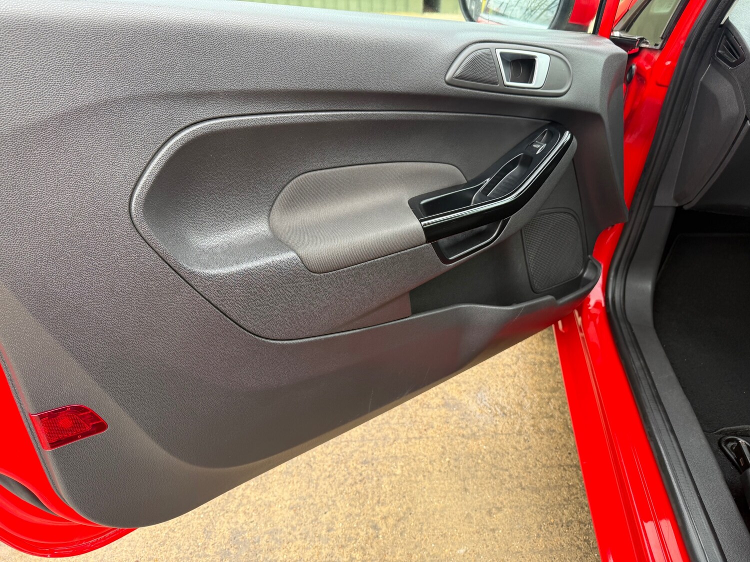 Used Ford Fiesta 2014 for sale - 77630959: Photo 39