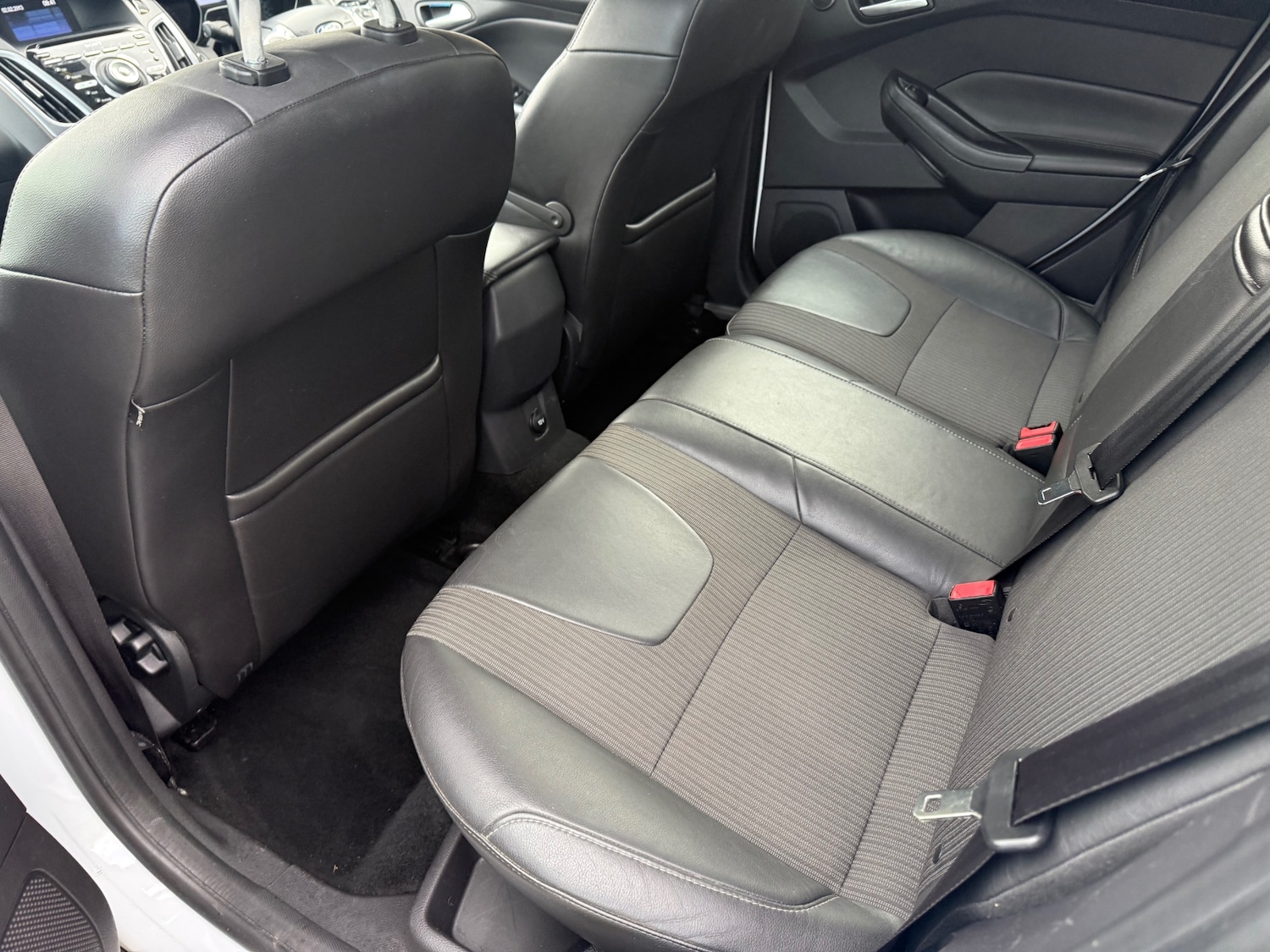 Used Ford Focus 2013 for sale - 76942727: Photo 14