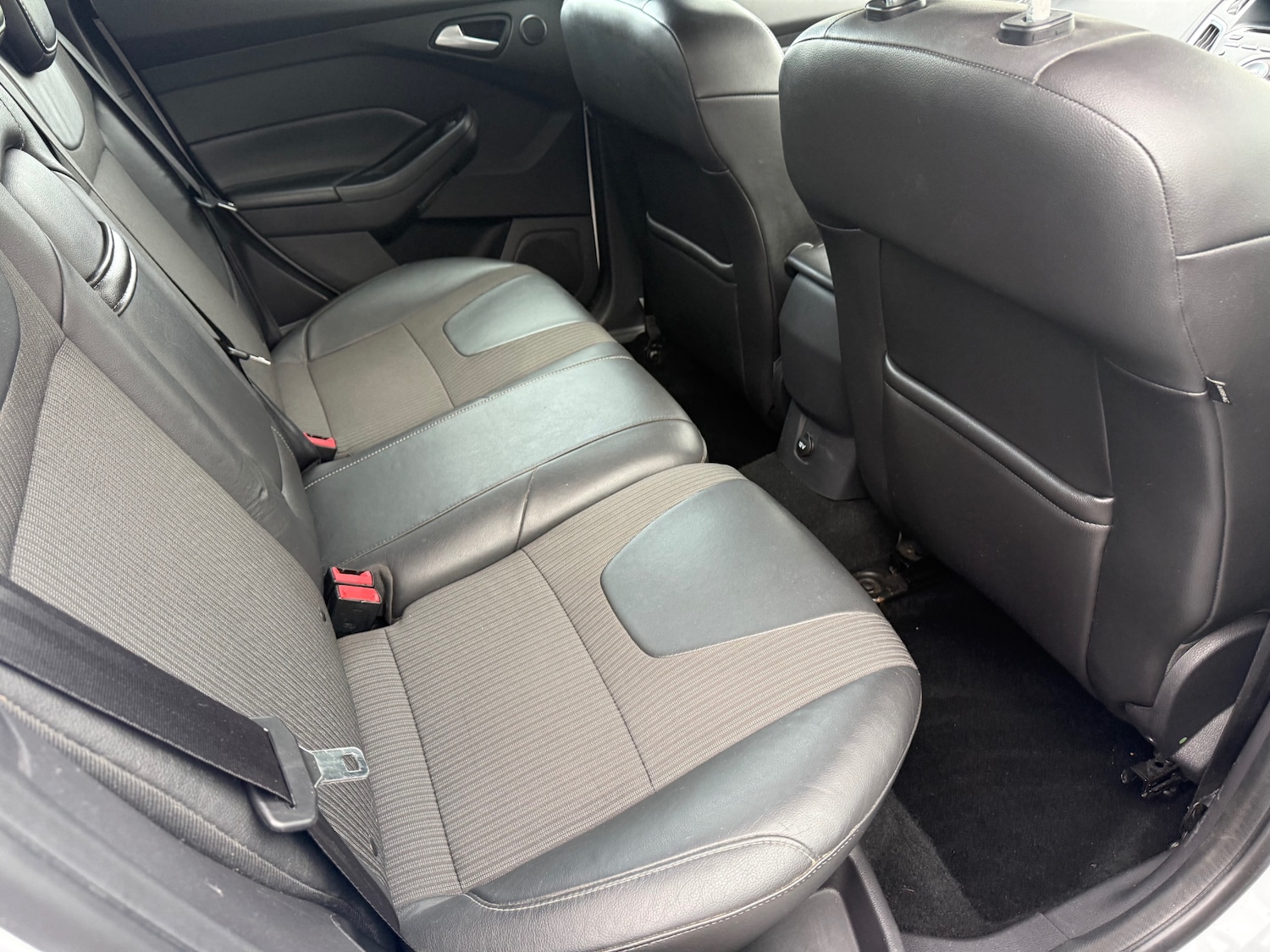 Used Ford Focus 2013 for sale - 76942727: Photo 17