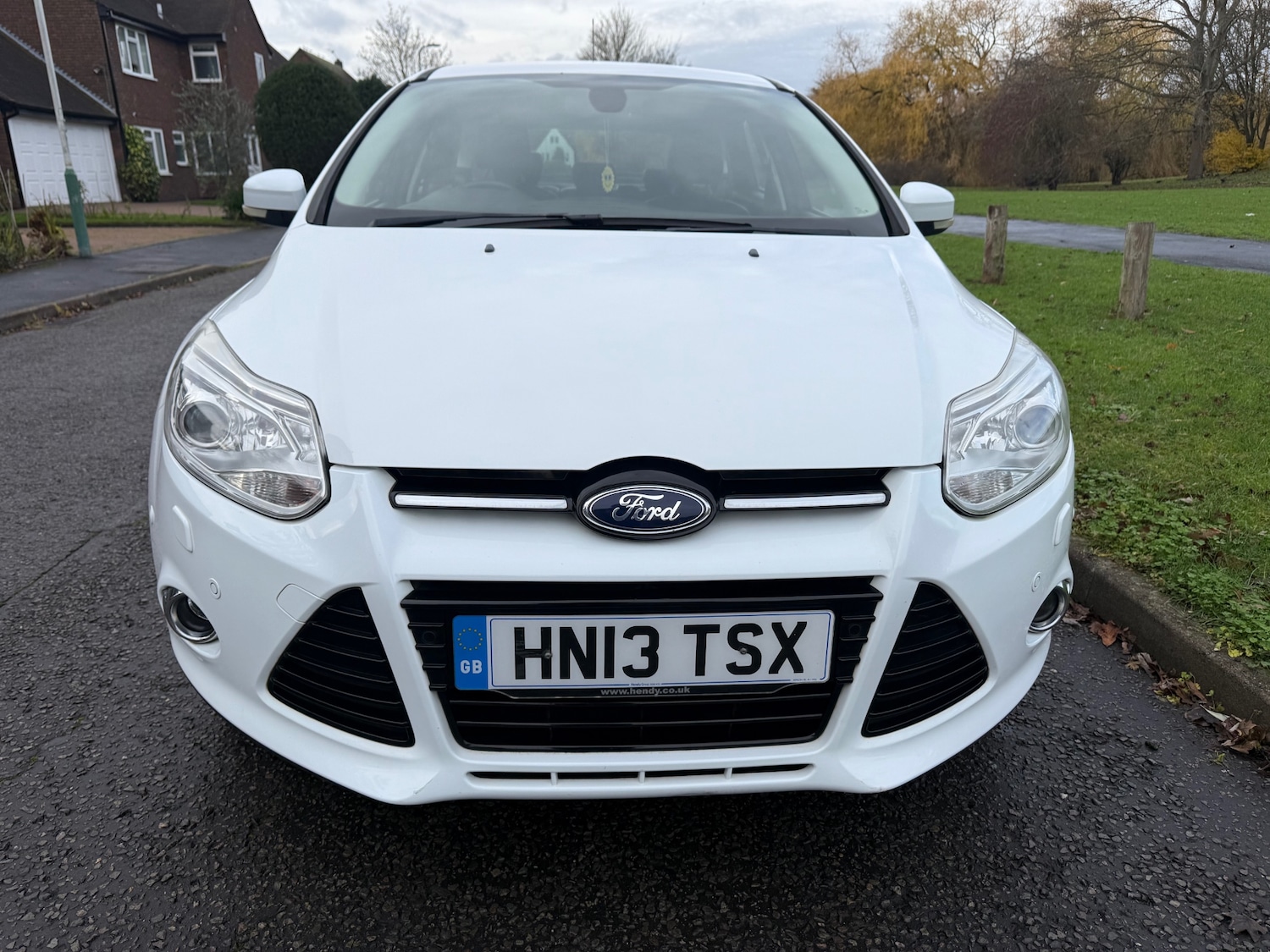 Used Ford Focus 2013 for sale - 76942727: Photo 2