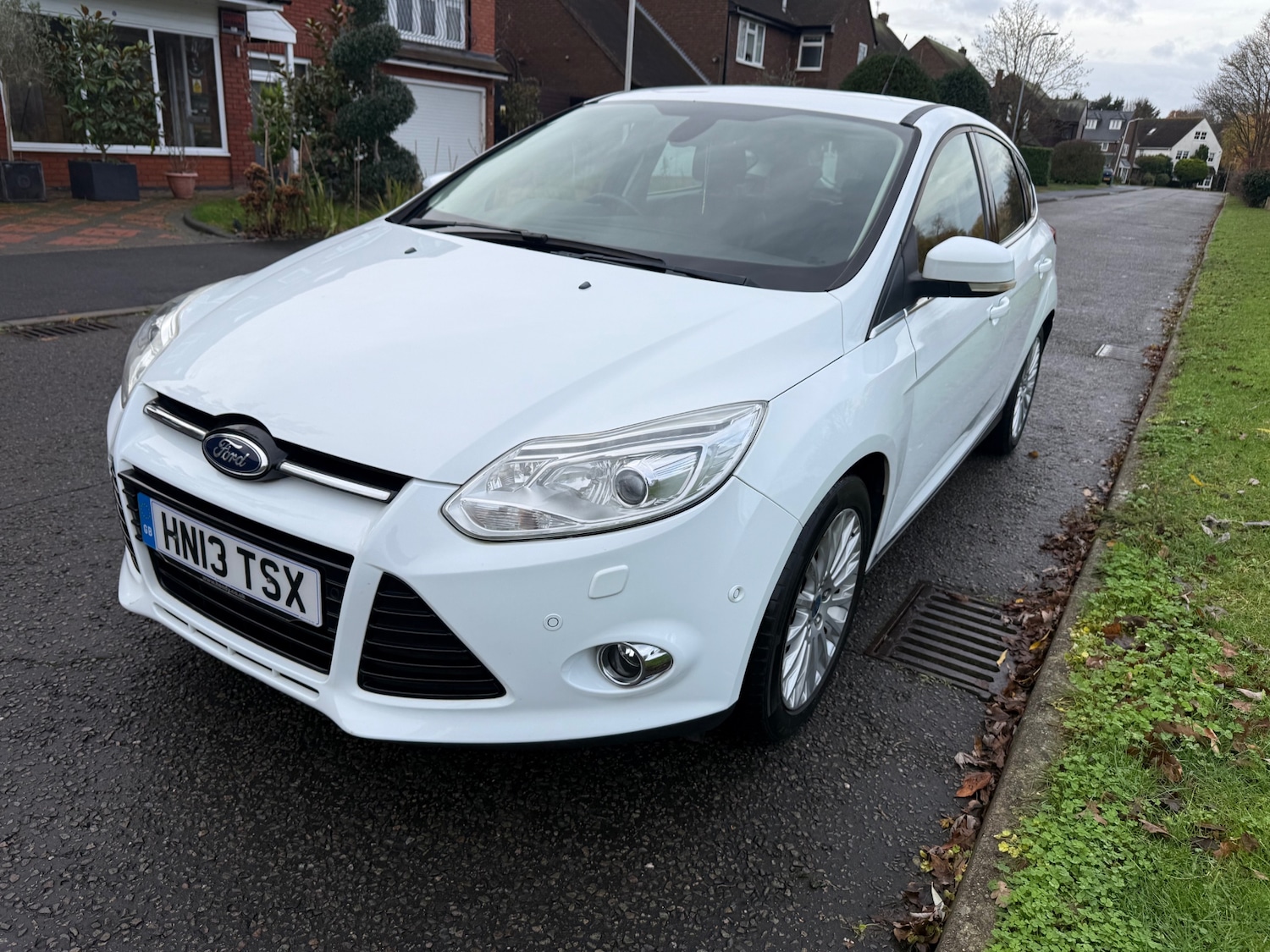 Used Ford Focus 2013 for sale - 76942727: Photo 4