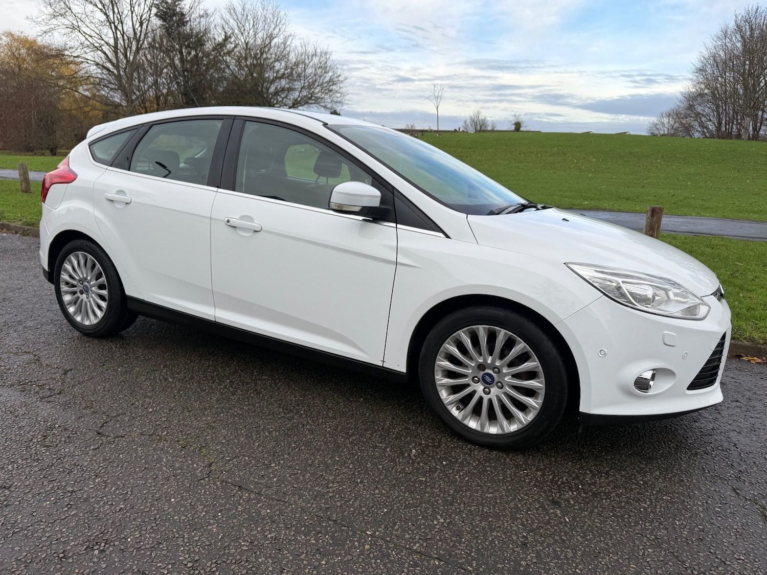 Used Ford Focus 2013 for sale - 76942727: Photo 8